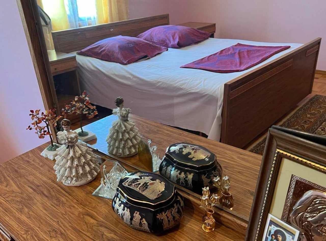 Hotel G I O Samtredia 外观 照片